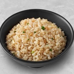 ข้าวผัดกระเทียมญี่ปุ่น