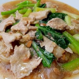 ราดหน้าหมู