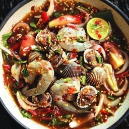 ตำไหลบัว กุ้งสด+หอยแครง