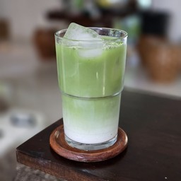 มัทฉะลาเต้