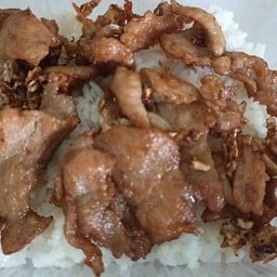 หมูทอดกระเทียม