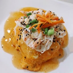 ข้าวไข่ลาวา