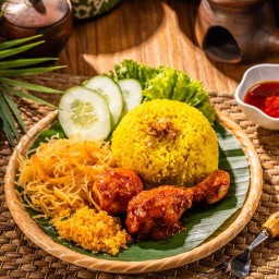 ครัวก๊ะอัยมานี ข้าวแกงปักษ์ใต้อิสลาม สาขาอ่างศิลา ชลบุรี