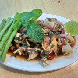 ลาบทะเล