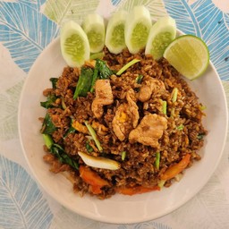 ข้าวผัดรถไฟ