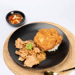 ข้าวหมูกระเทียม