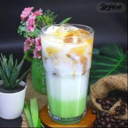 ใบเตย มัคคีอาโต้