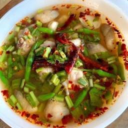 ต้มแซ่บไก่ย่าง