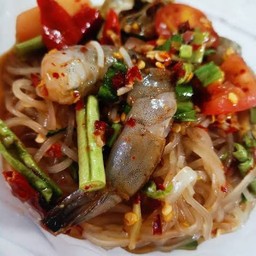 ตำเส้นเล็กปูร้ากุ้งสด
