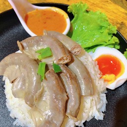 ข้าวไส้ตุ๋นซอสต้มยำ