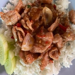 ข้าวหมูผัดกะปิ