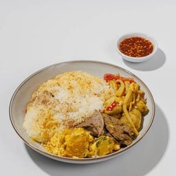 ข้าวหมูทอดใส่ถุง + กับข้าว 2 อย่าง (โปรดระบุกับข้าว)