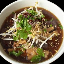 ต้มเส้นขาไก่