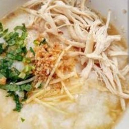 โจ๊กไก่ฉีด (ธรรมดา)น้ำซุปกระดูกหมู