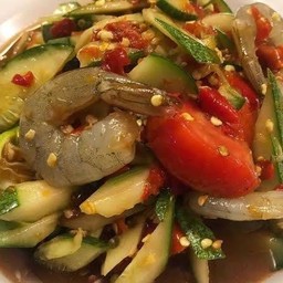 ตำแตงกุ้งสด
