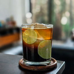 อเมริกาโนน้ำผึ้งมะนาว