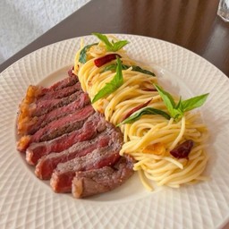 พาสต้าผัดพริกแห้ง Pasta Stir Fried Aglio E Olio