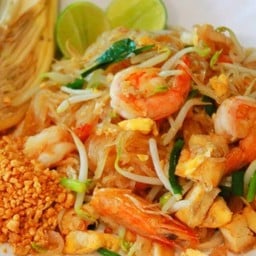 ครัวกระทะหัก