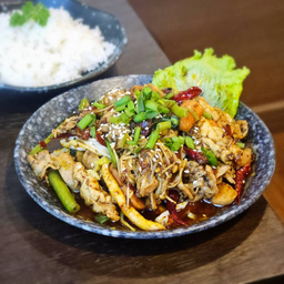 เกาเหลาหม่าล่าผัดแห้ง ( เนื้อ )