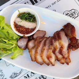 คอหมูย่าง จิ้มแจ่ว