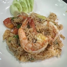 ข้าวผัดต้มยำกุ้ง