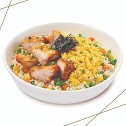 ข้าวผัดไก่ทอด