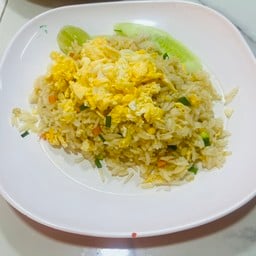 ร้านอิ่มอร่อย ลานไทร(โรงพยาบาลเจ้าพระยาอภัยภูเบศร