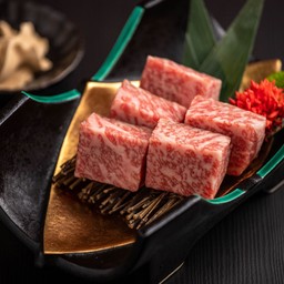 สุดยอดเนื้อA5 วากิวโรส (คัดพิเศษ)