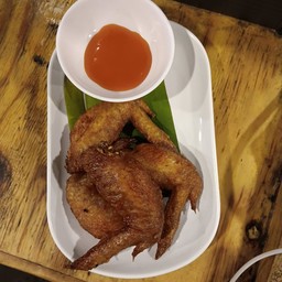 ปีกไก่ทอดเกลือ