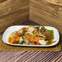 ปูนิ่มผัดพริกไทยดำ