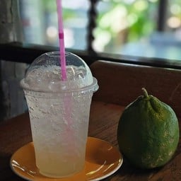 มะนาวยักษ์โซดา