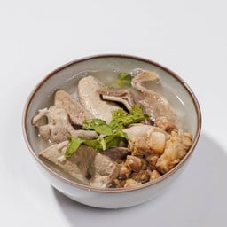 ข้าวต้มเครื่องในหมู