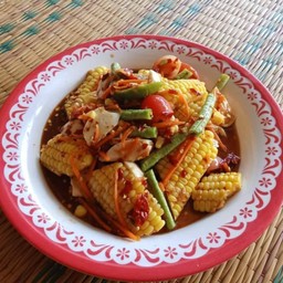 ตำข้าวโพดไข่เค็ม