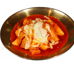ต็อกบกกีซอสโรเซ่ (Tteokbokki rosé sauce)