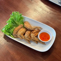 ปีกไก่ทอดน้ำปลา