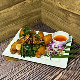 ปีกไก่ทอดสมุนไพร