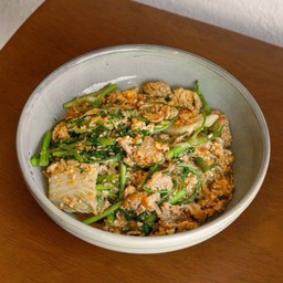 สุกี้แห้งหมู