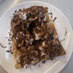 ปังปิ้งเนยนูเทลล่า วิปครีม โอวัลตินเฟลค