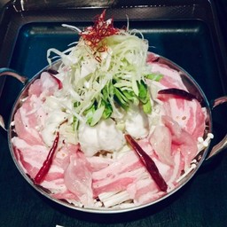 Pork,Beef guts,chicken,vegetable