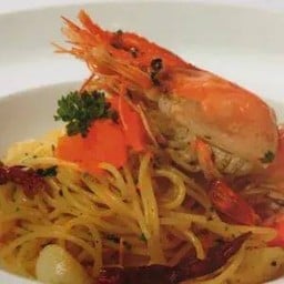 สปาเก็ตตี้ไข่กุ้งผัดพริก