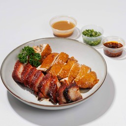 หมูแดง+ไก่ซีอิ้ว