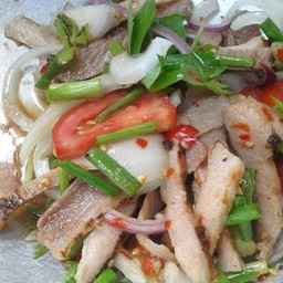 ยำคอหมู