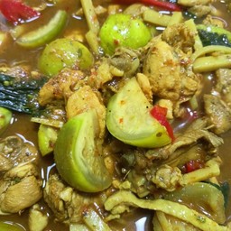 แกงป่าไก่ใบยี่หร่าใส่ผักรวม