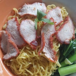 บะหมี่หมูแดง