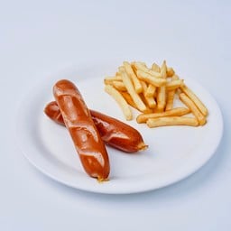 ไส้กรอกรมควัน 2 ชิ้น +เฟรนซ์ฟราย