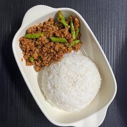ข้าวหมูสับพริกแกงถั่ว