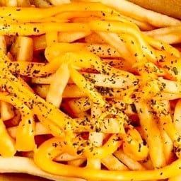 เหมี๊ยวทอด🐱🧀🍟 แคราย