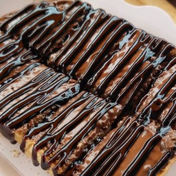 ปังแผ่น เนย-นม-ช็อกโกแลต