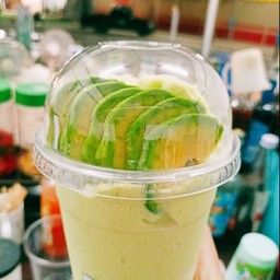 อะโวคาโด้นมสดปั่น