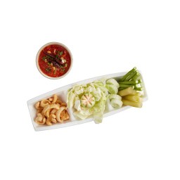 น้ำพริกอ่องแคบหมู ผักชุด